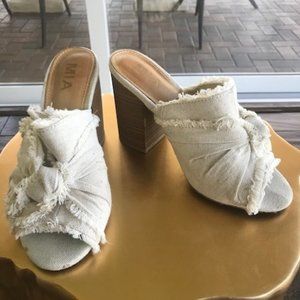 Mia Cream Knot Wood Heels - image 1